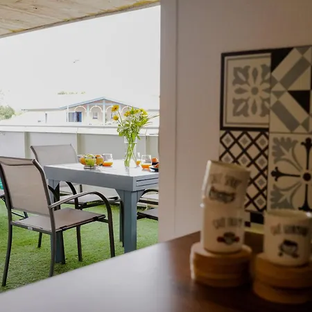 Lumimizan- Spacieux, Grand Balcon, Wifi, Et Apartamento Mimizan