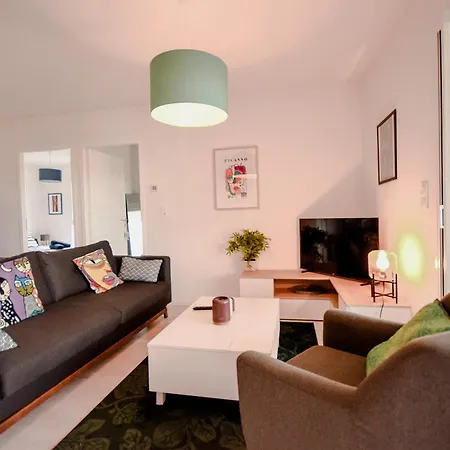 Lumimizan- Spacieux, Grand Balcon, Wifi, Et